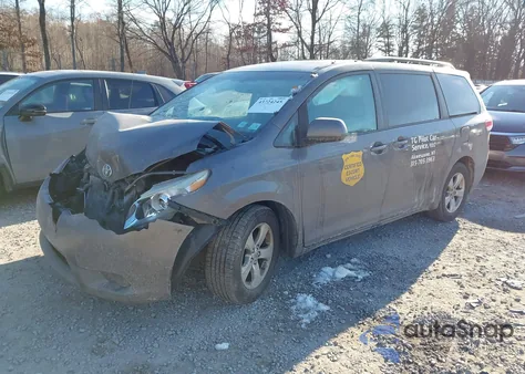 2012 Toyota Sienna Le V6 8 Passenger from USA, damaged, VIN 5TDKK3DC0CS218658